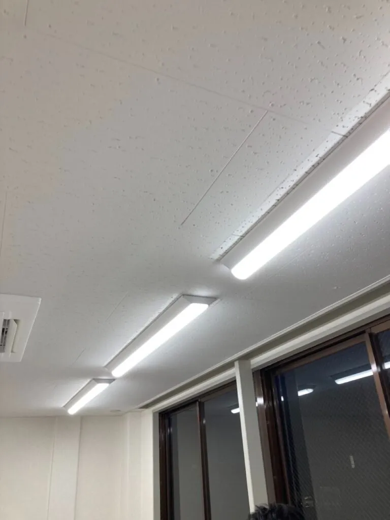 テナント照明 リニューアル LEDベースライト